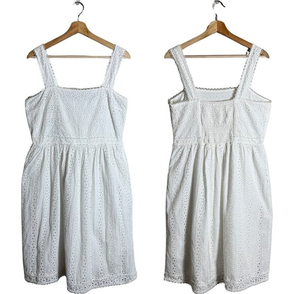 Chelsea & Violet Dresses & Skirts - Chelsea & Violet Lace Eyelet Smocked Midi Dress Women's Large White Cottagecore